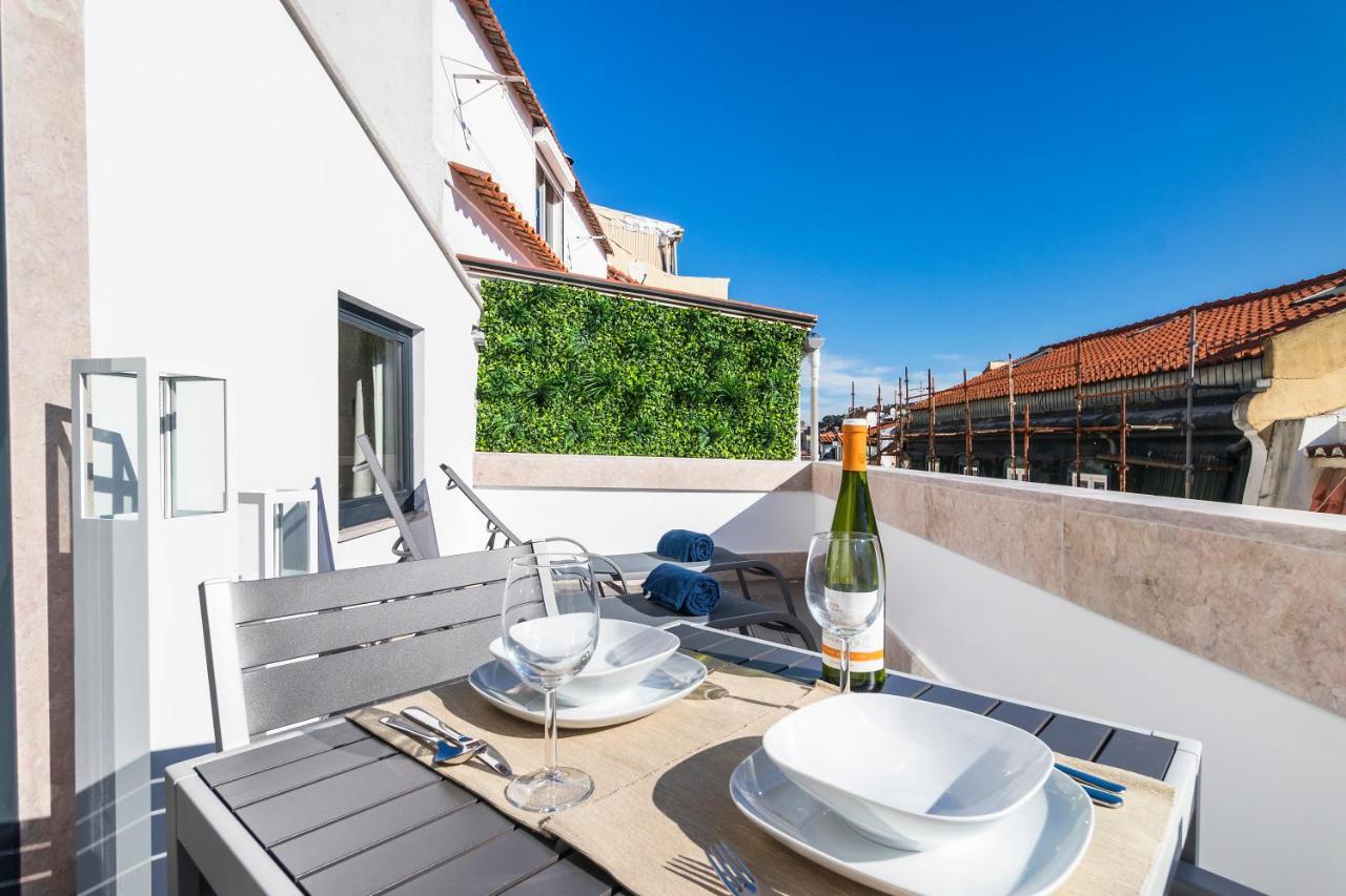 Perfect 1 Bed In Chiado With Terrace And Aircon Lejlighed Lisboa Eksteriør billede