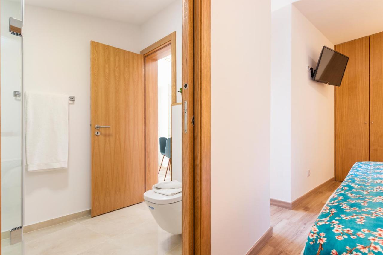 Perfect 1 Bed In Chiado With Terrace And Aircon Lejlighed Lisboa Eksteriør billede